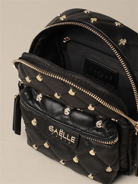 Zaino in pelle con logo in Nero .